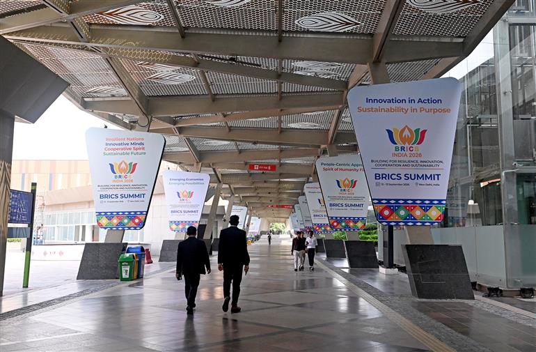 13 सितंबर, 2026 को नई दिल्ली में आयोजित ब्रिक्स शिखर सम्मेलन 2026 के दौरान भारत मंडपम की एक झलक।