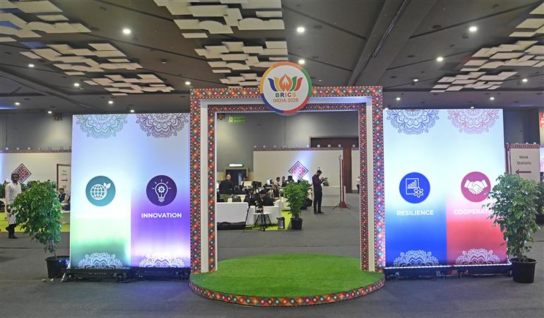 13 सितंबर, 2026 को नई दिल्ली में आयोजित ब्रिक्स शिखर सम्मेलन 2026 के दौरान भारत मंडपम की एक झलक।