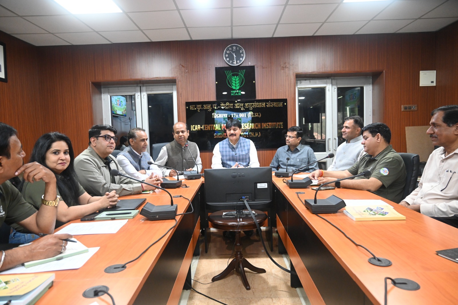 Press Release photo