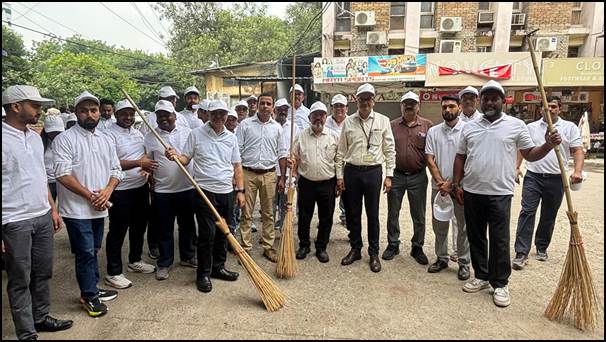 Department of Pharmaceuticals Observes Swachhata Pakhwada with Cleanliness Drives Across Offices, NIPERs and PSUs