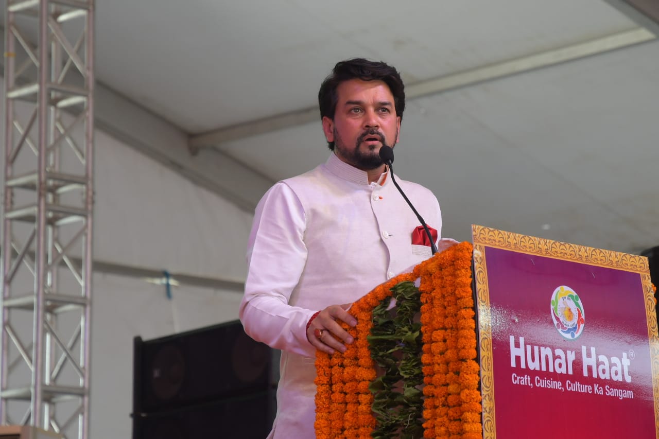 Union Minister Shri Anurag Thakur inaugurates 40th 'Hunar Haat’ in Mumbai