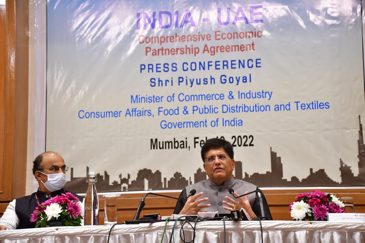 https://static.pib.gov.in/WriteReadData/userfiles/image/PiyushGoyal3.JPEGJ3KE.png