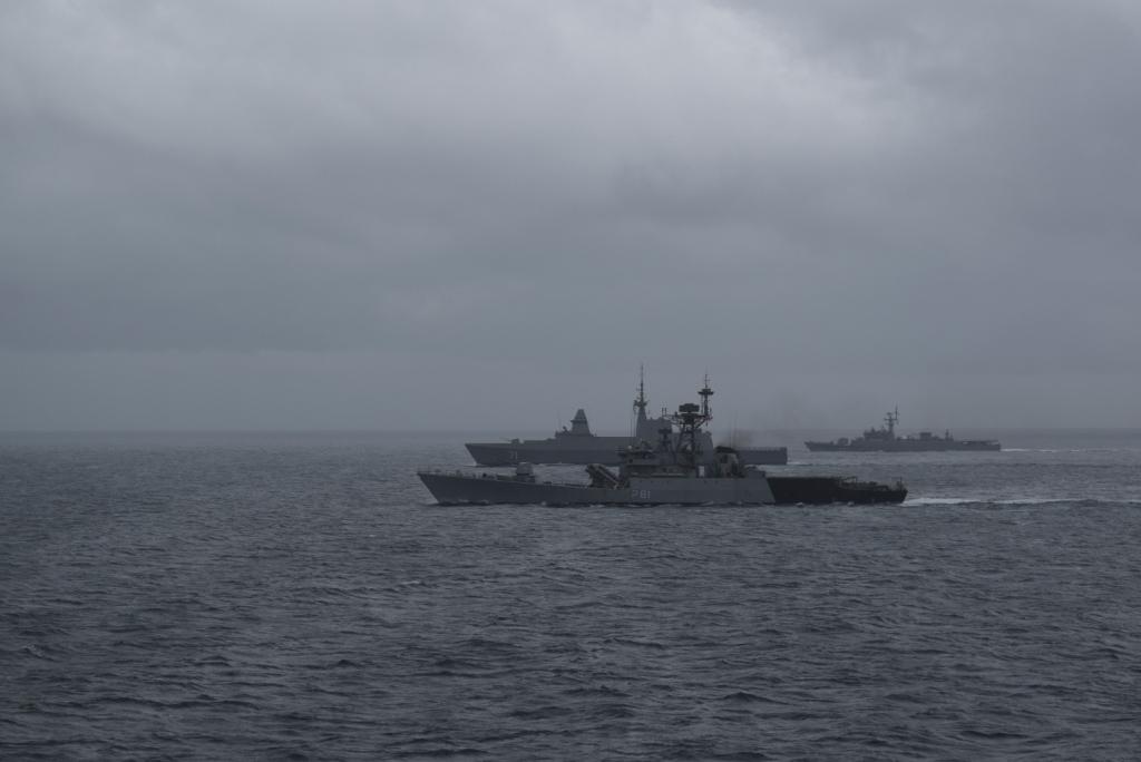 https://static.pib.gov.in/WriteReadData/userfiles/image/Sea_Phase_of_maiden_SITMEX-19_between_Indian_Navy__Republic_of_Singapore_Navy__RSN__and_Royal_Thai_Navy__RTN__commences_in_Andaman_Sea__2_LDIR.jpg