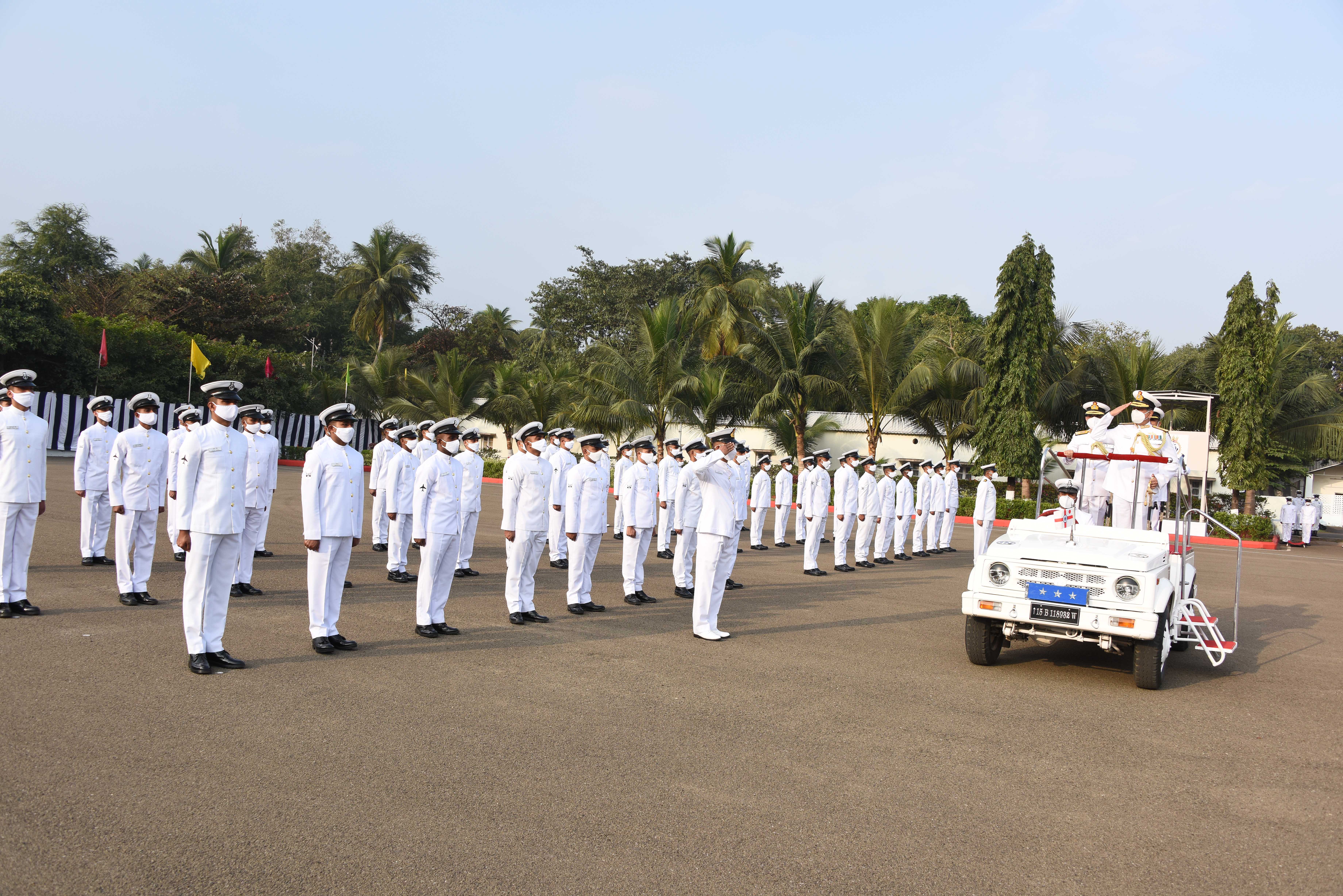 Vice_Admiral_Biswajit_Dasgupta_FOC-in-C__ENC_reviewing_the_Parade2RGG.jpg
