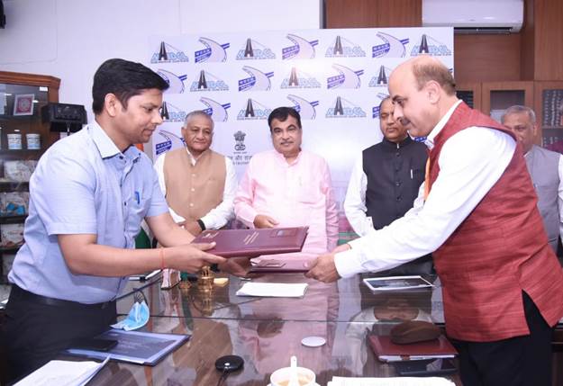 MoU signed between NHLML and State Government  for construction of Ropeways in Himachal Pradesh under the  Parvatmala Yojana, 7 ropeway projects of length 57.1km at cost of Rs 3,232 Crore to be constructed in the State