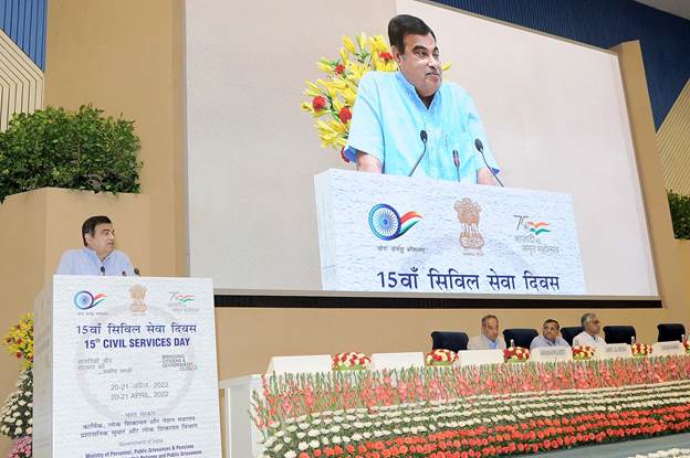 Shri Nitin Gadkari emphasizes the importance of Coordination, cooperation and communication for successful execution of projects.