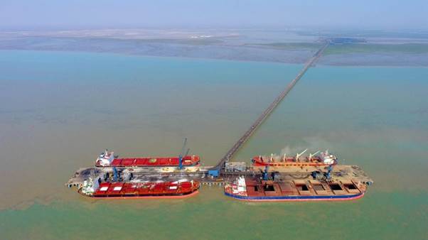 Deendayal Port Authority and DP World to build mega container terminal in Gujarat