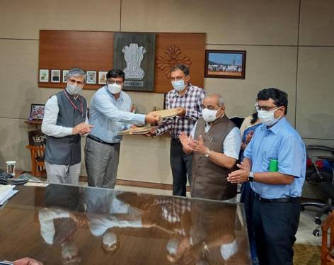 Ayurveda: MoU signed between ITRA and Government of Gujarat