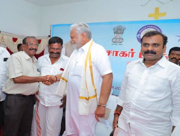 Union Minister of Fisheries, Animal Husbandry & Dairying, Shri Parshottam Rupala leads the second day of Sagar Parikrama