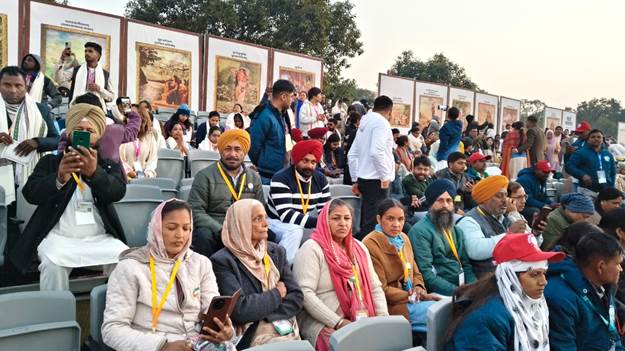 SVAMITVA Tableau Highlights Grassroots Empowerment at Republic Day Parade 2026 ; Citizens Can Choose their Favourite Tableau through  MyGov Poll