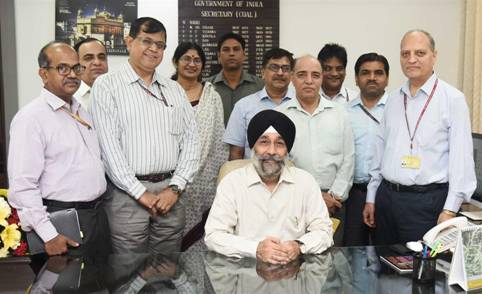 Shri Inderjit Singh taking charge as the Secretary, Ministry of Coal, in New Delhi on June 14, 2018. 