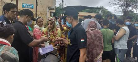 महाराष्ट्र, गोवा और कर्नाटक के बाढ़ प्रभावित क्षेत्रों में भारतीय तटरक्षक के राहत और बचाव प्रयास