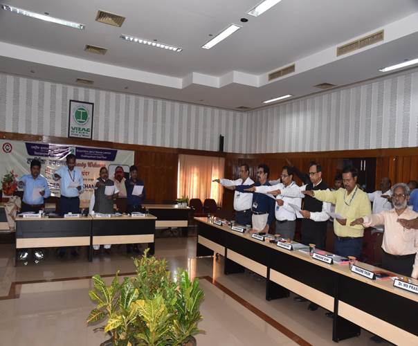 Sri Vaddepalli Ramchander, Honourable Member, National Commission for Scheduled Castes (NCSC) and Dr G Sunil Kumar Babu Director NCSC at Swachhta Pledge at RINL as part of SHS2024.JPG