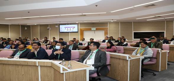 Secretary, DAHD, Smt. Alka Upadhyaya chairs Sensitization Meeting for 21st Livestock Census with the senior officers of States/UTs and members of Technical Committee in New Delhi today