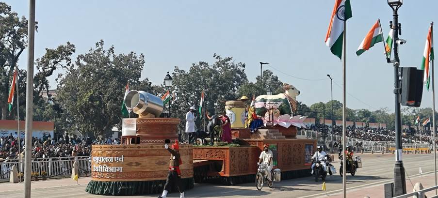 A group of people on a parade floatDescription automatically generated