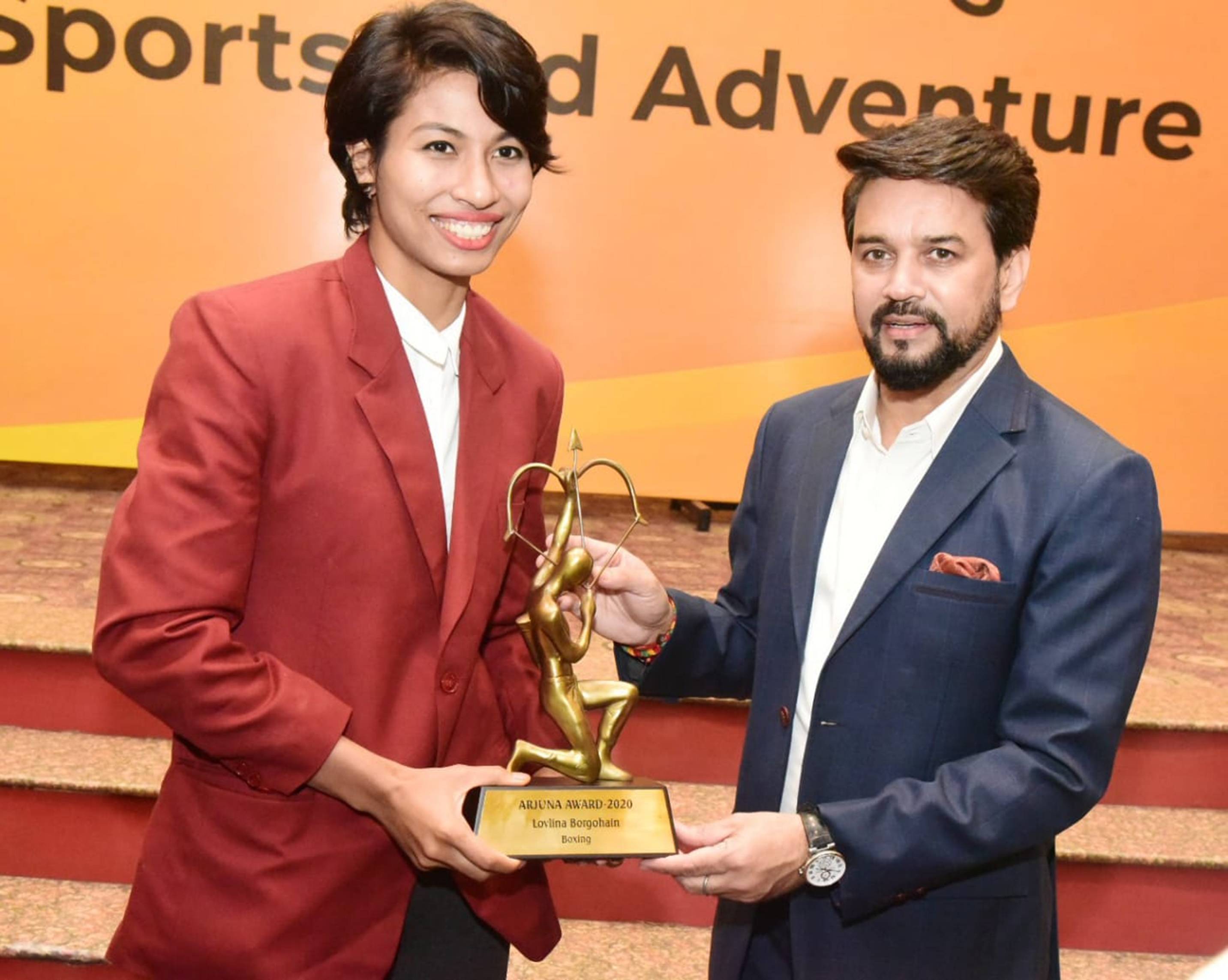 Sports Ministry physically hands over trophies to the winners of