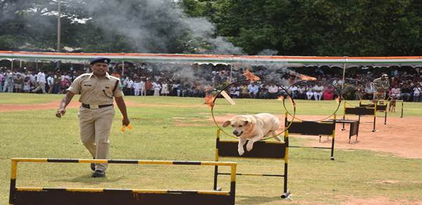 CISF dog show.JPG