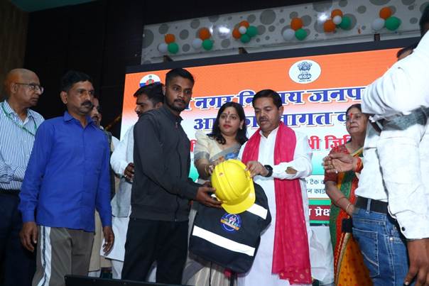 WhatsApp Image 2026-02-26 at 19.28.59 (1).jpeg