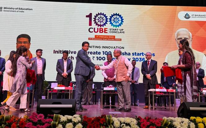 IREDA and IIT Bhubaneswar sign MoU for Clean Energy Innovation