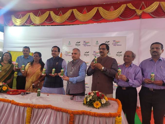 Shri. Bhagwanth Khuba, Union Minister of State for Chemicals and Fertilizers & New and Renewable Energy launches new grades of Fertilizers at RCF Trombay Unit