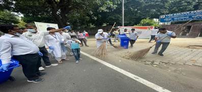 PDUNIPPD team contributed whole-heartedly to Swacchta Hi Sewa abhiyan 3.0 by cleaning the TILAK BRIDGE railway station in New Delh