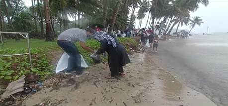 Swachh Hi Seva at Carbyn's cove beach, Portblair, A&N Islands by CRC- A&N